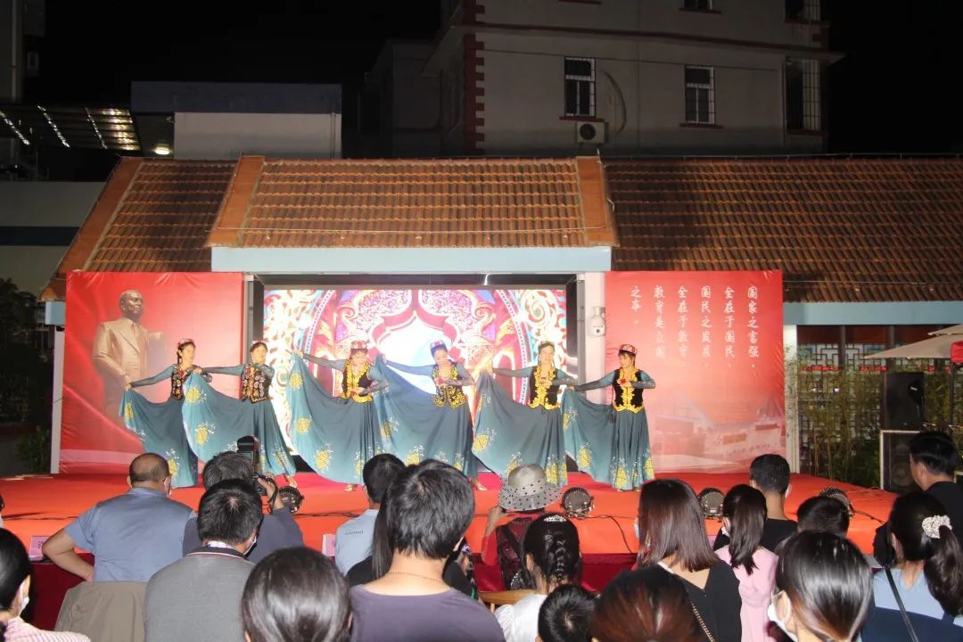 1726666365732796.jpg 88.jpg